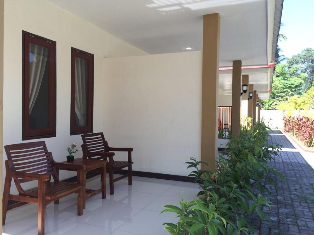 D'Batur Hotel Сенггиги Экстерьер фото