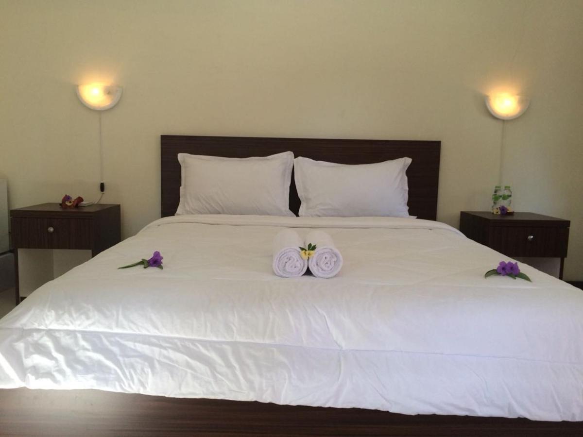 D'Batur Hotel Сенггиги Экстерьер фото