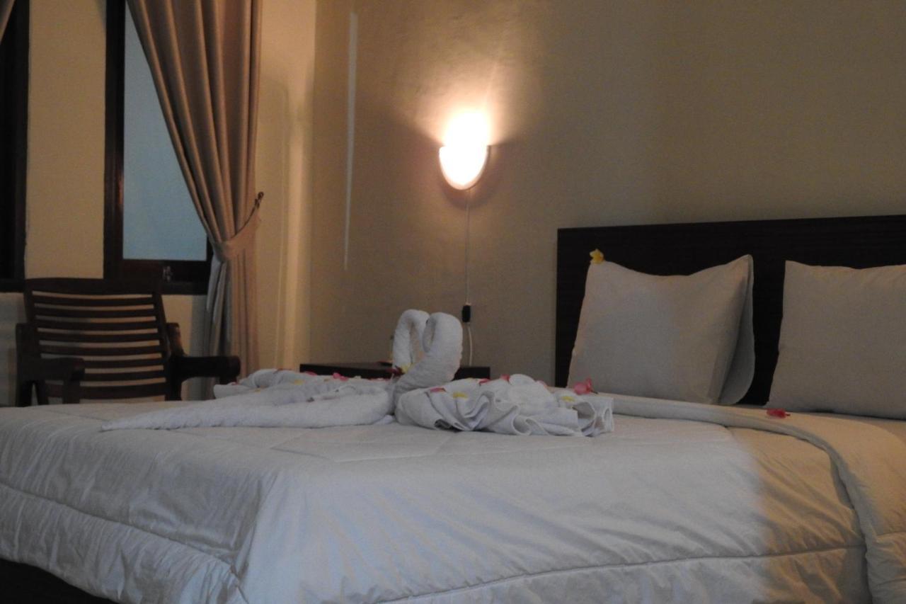 D'Batur Hotel Сенггиги Экстерьер фото