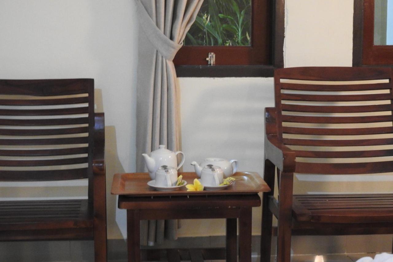 D'Batur Hotel Сенггиги Экстерьер фото